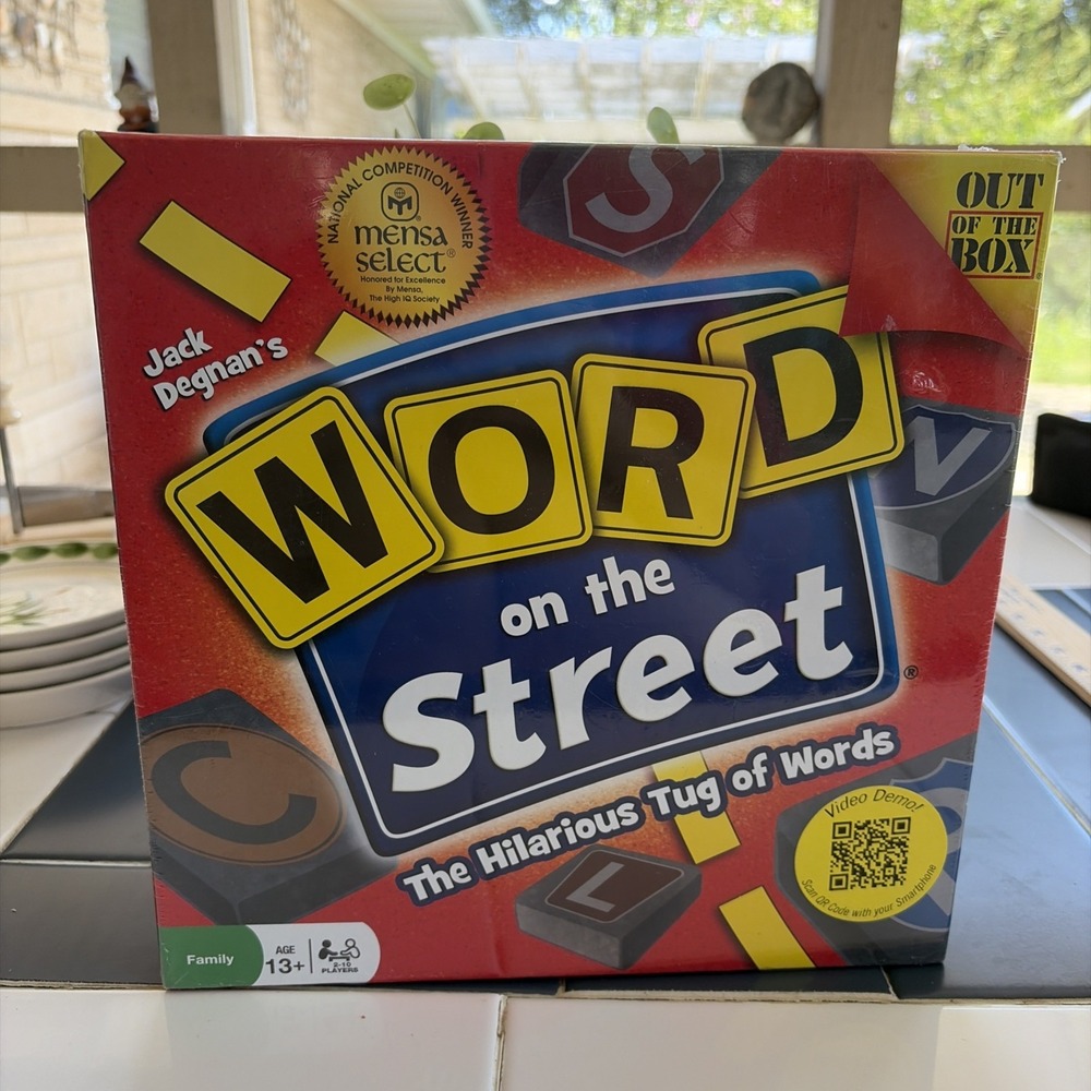 Word On The Street Board Game The Hilarious Tug Of Words - NEW Sealed (E3)